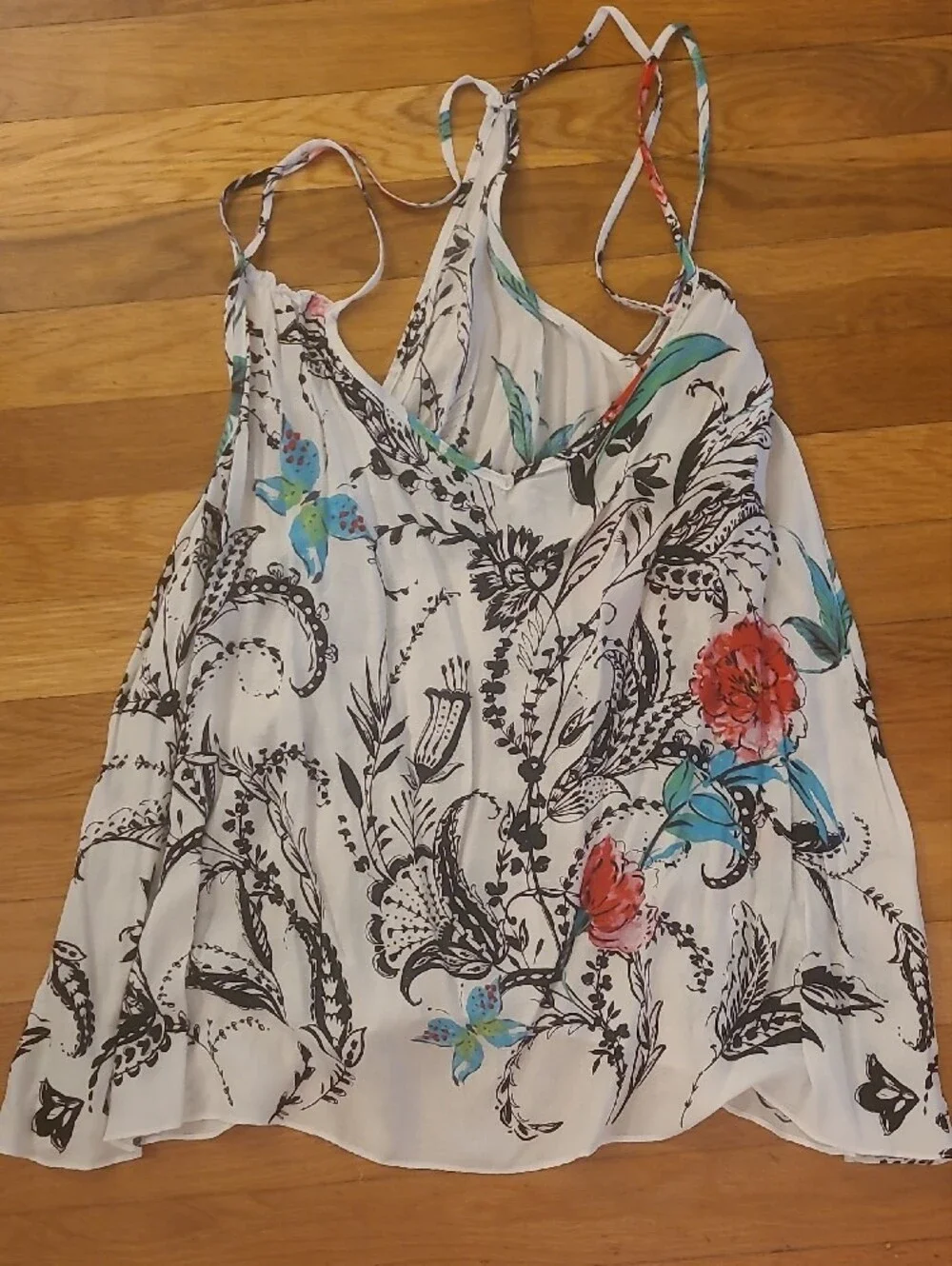 Linea Donatella White Floral Two-Piece Skirt Set with Blue and Coral Accents